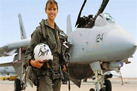 veronica versace woman pilot|female pilots in america.